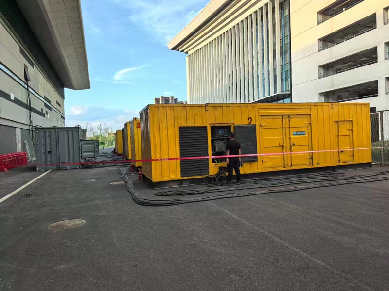 凤庆柴油发电机冬季保养注意事项?