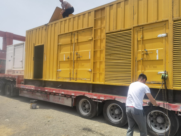 凤庆除了负载情况和发动机维护,还有哪些因素会影响 200kw 柴油发电机的油耗?